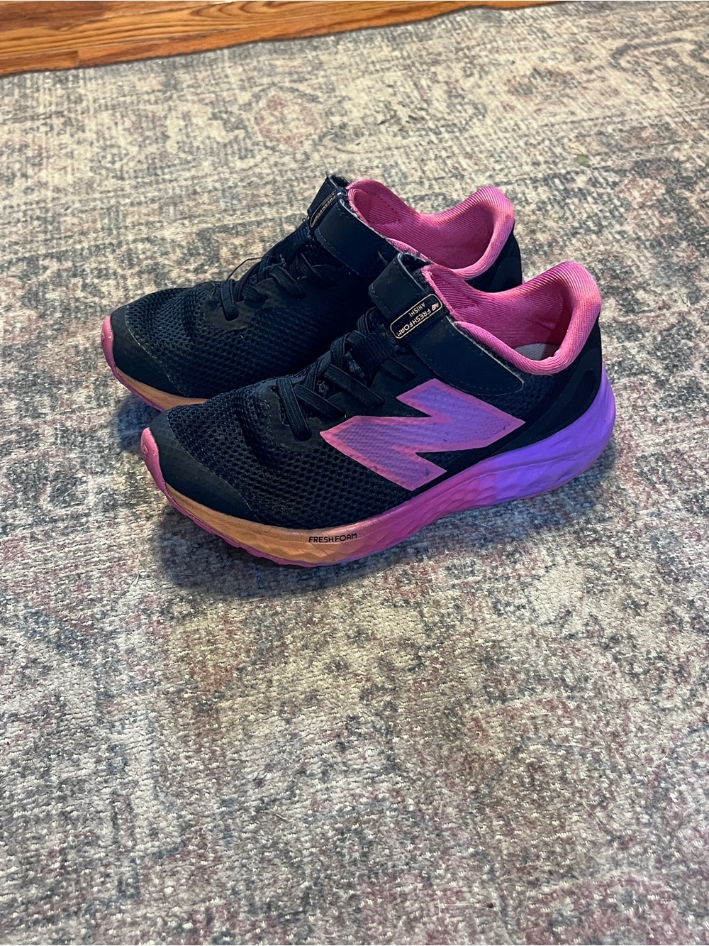New Balance Black Pink & Purple Girls Gym School Shoes Sneakers size 12